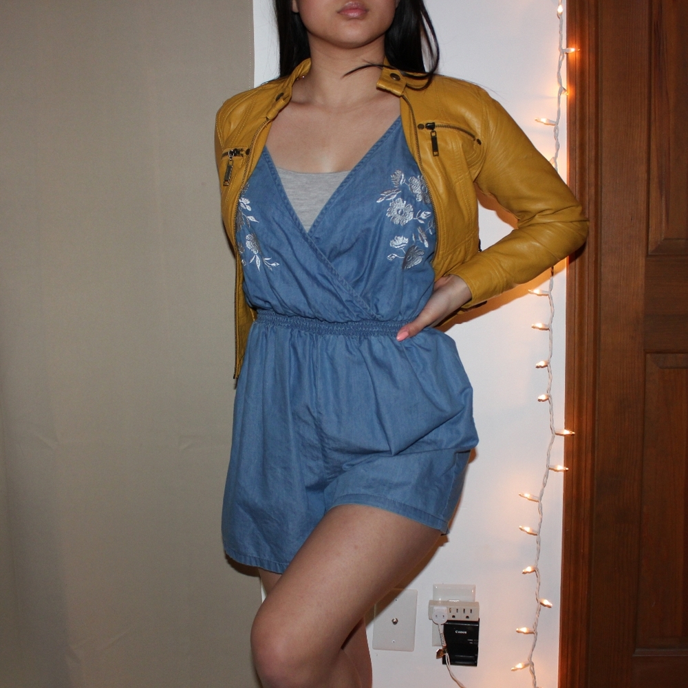 Love Tree denim romper